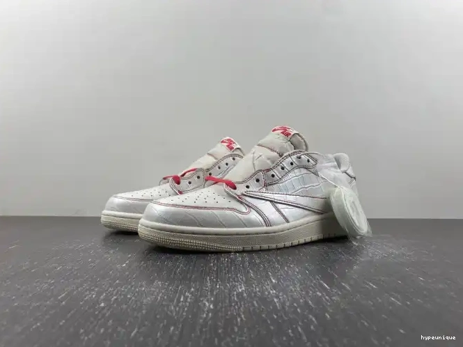 HYPE Jordan OG Low DM7866-601 Travis Scott x 1 Air 0421